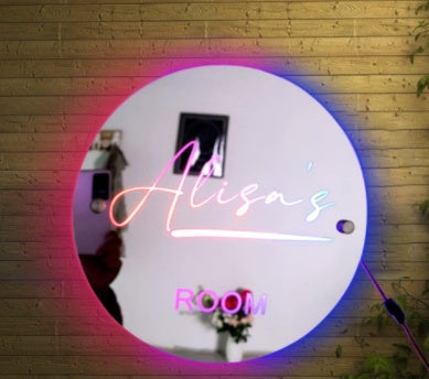 Personalisierter LED-Spiegel mit Namen – Acryl Wandspiegel mit Beleuchtung, 40×20 cm oder 50×25 cm