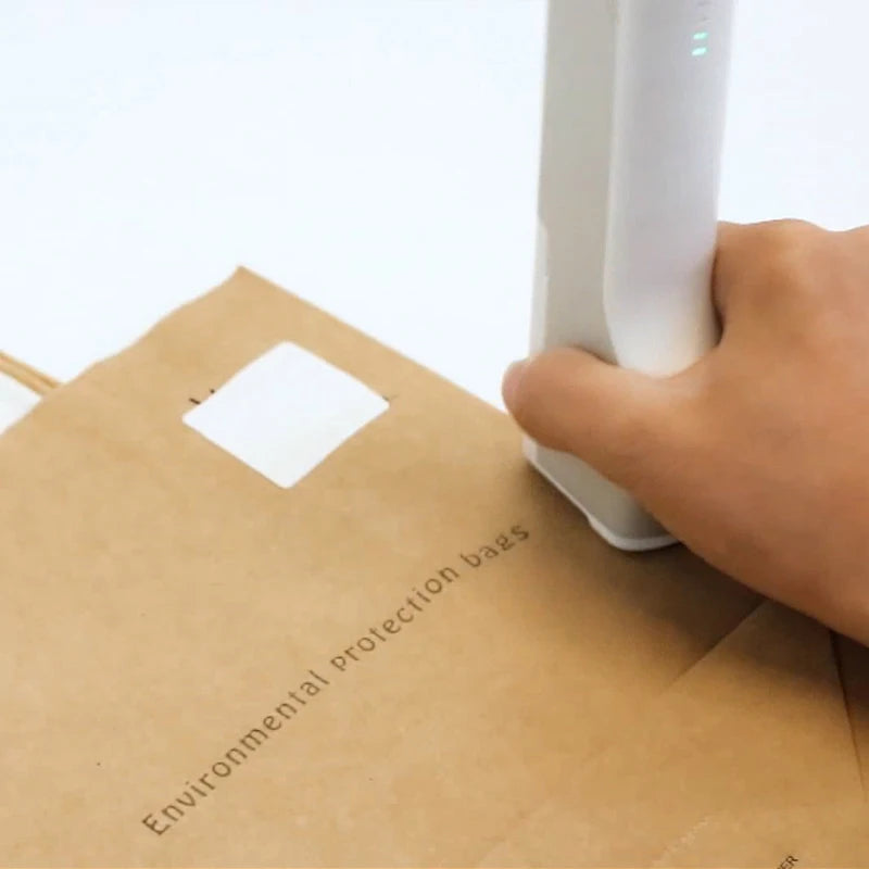 EVEBOT PrintPen – Tragbarer Handdrucker mit hautfreundlicher Tinte, 26 mm Druckbreite, WLAN & USB-C