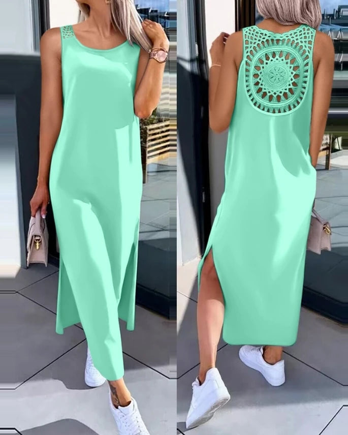 Vestido de verano 2025 – Vestido midi sin mangas con aberturas y detalles recortados, cuello redondo, informal.