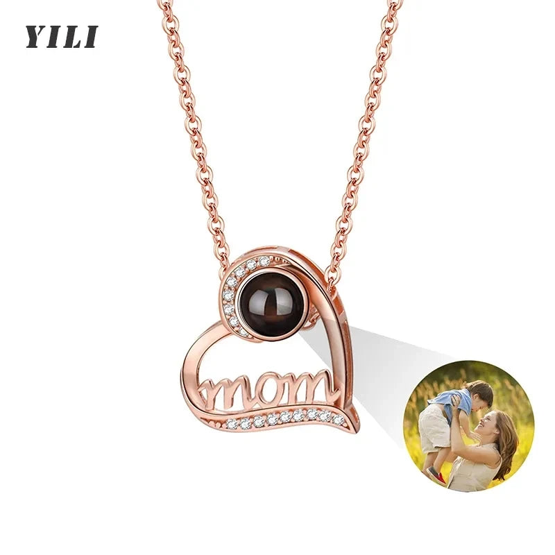 Personalized Photo Projection Necklace – Heart Pendant with “I Love You” in 100 Languages