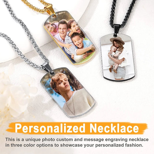 Personalisierte Edelstahl-Fotokette – Farbig bedruckter Anhänger mit Gravur