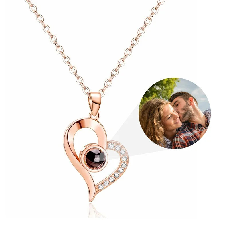 Personalized Photo Projection Necklace – Heart Pendant with “I Love You” in 100 Languages