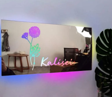 Personalisierter LED-Spiegel mit Namen – Acryl Wandspiegel mit Beleuchtung, 40×20 cm oder 50×25 cm