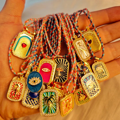 Boho Pop Art Halskette – Sommerliches Statement-Piece