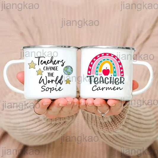 Personalisierte Emaille-Tasse mit Namen – Retro Kaffeetasse | Geschenk für Lehrer & Anlässe