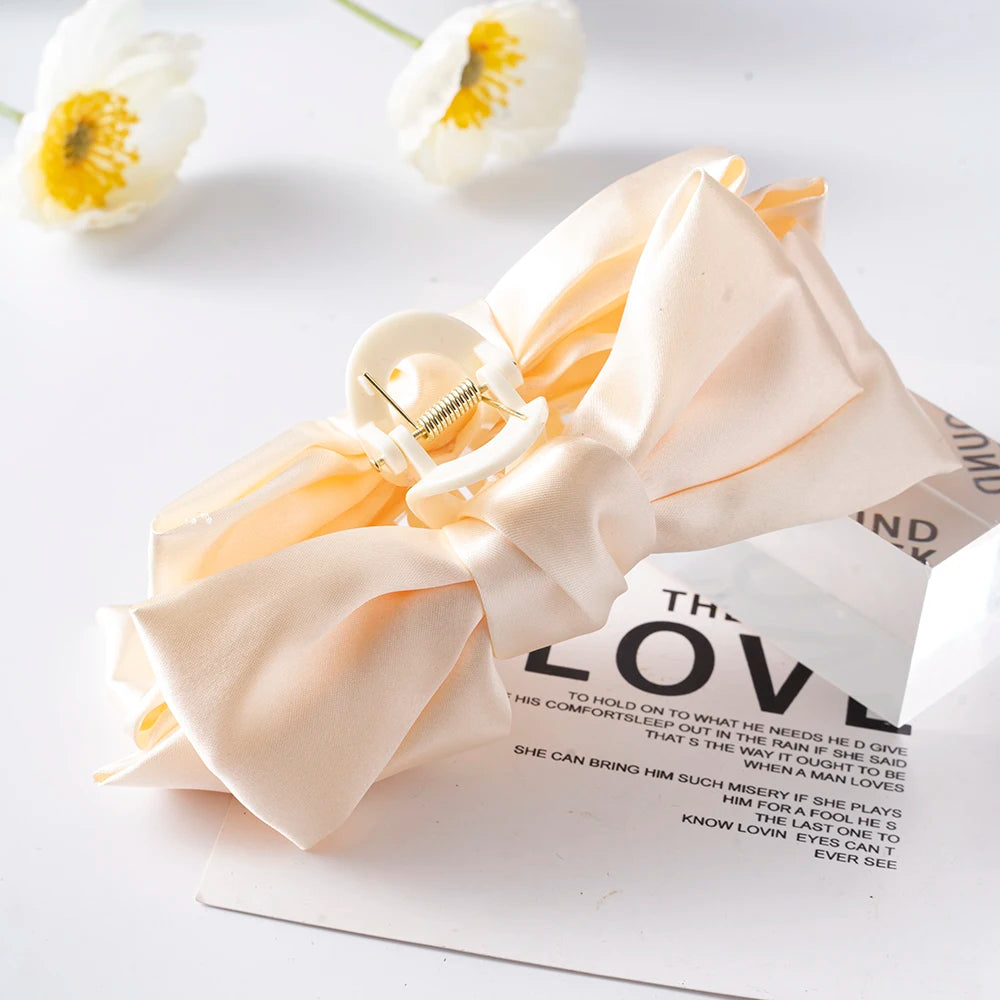 Große Haarklammer mit Schleife – Eleganter Shark Clip für Pferdeschwanz & Hochsteckfrisuren