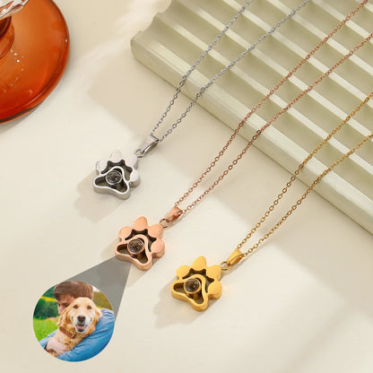 Collar con proyección de fotos de mascotas personalizado, colgante de pata de perro personalizado, collar de acero inoxidable con imagen personalizada, regalo conmemorativo, joyería