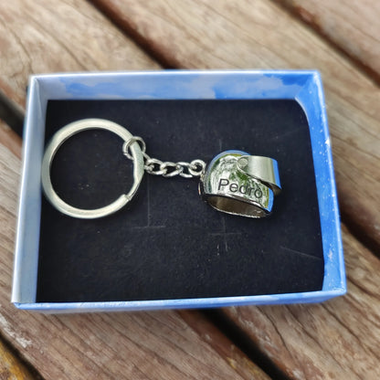 Llavero de casco de moto personalizado con nombre grabado, minicasco de metal moderno con caja de regalo 