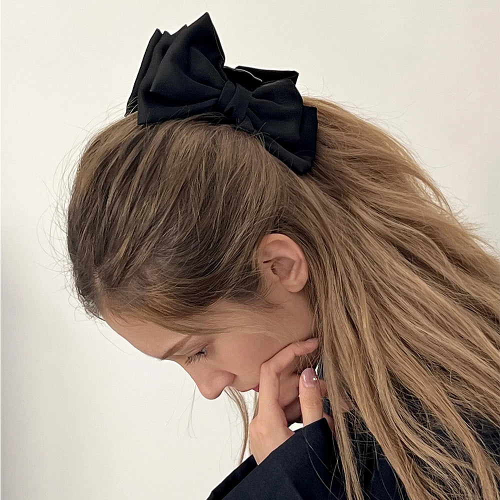 Große Haarklammer mit Schleife – Eleganter Shark Clip für Pferdeschwanz & Hochsteckfrisuren