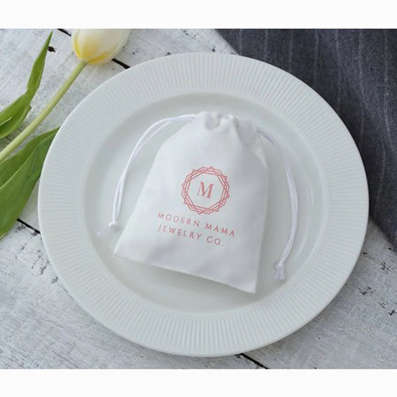 100 bolsas de joyería personalizadas con logotipo: bolsitas de terciopelo con cordón para anillos, pendientes, pulseras y cartas del tarot. 