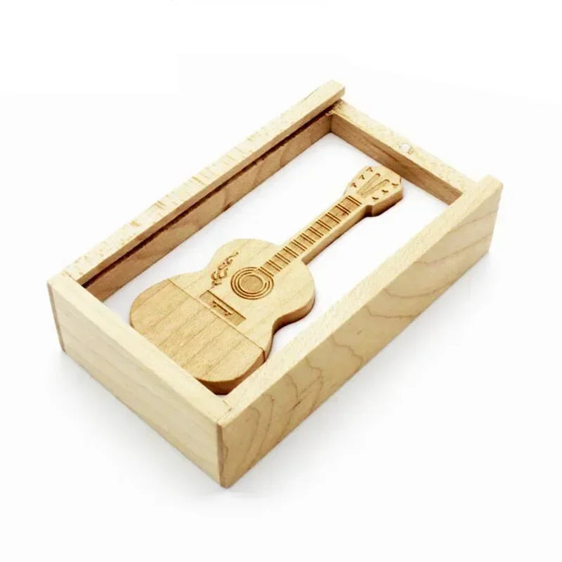 Memoria USB de madera con forma de guitarra y logo gratis (de 4 GB a 128 GB), memoria USB personalizada con llavero 
